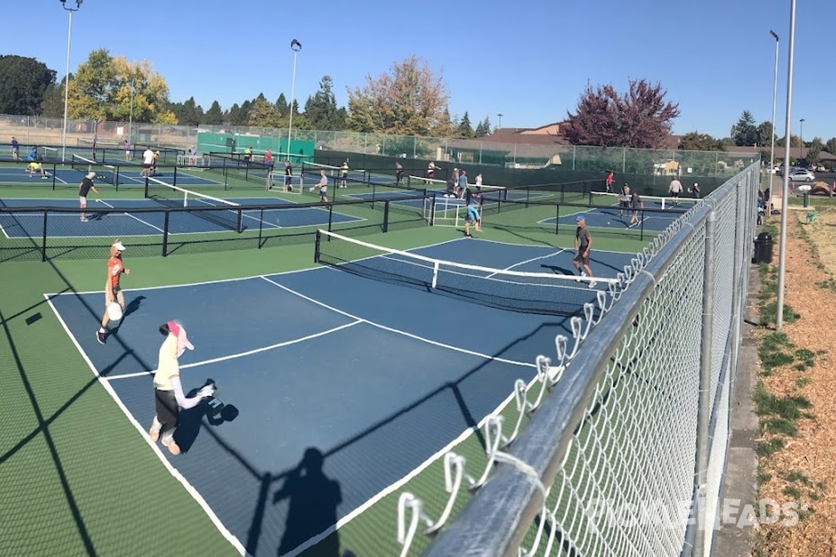 Photo of Pickleball at Linn-Benton Community College